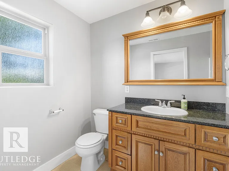 263 Tyler Ave — Photo 19