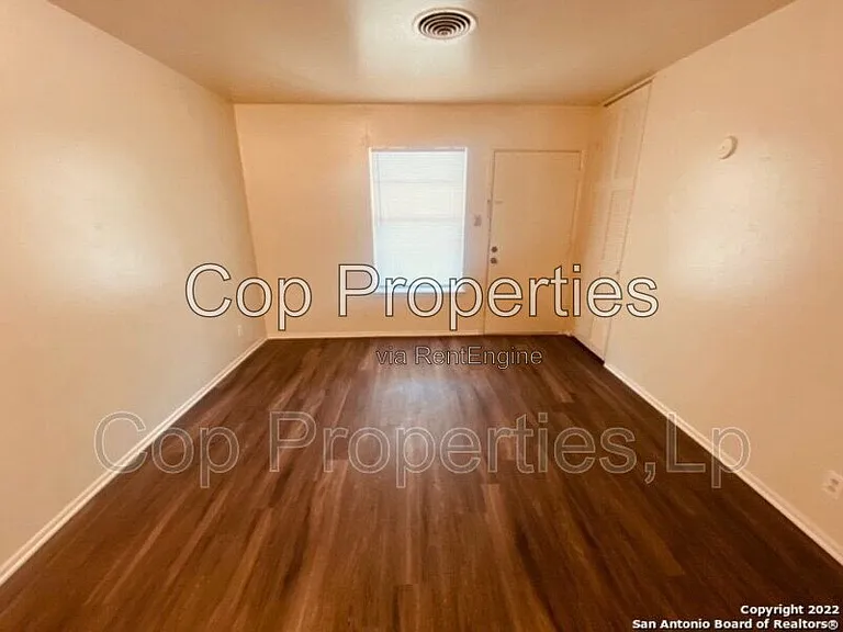 148 Cloudhaven Dr #2 — Photo 3