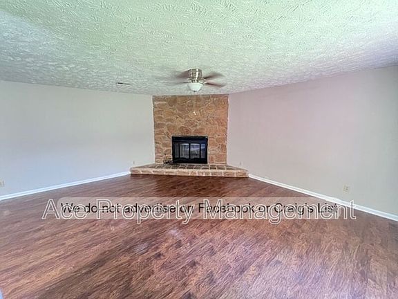 4th image of 7005 Palma Pl