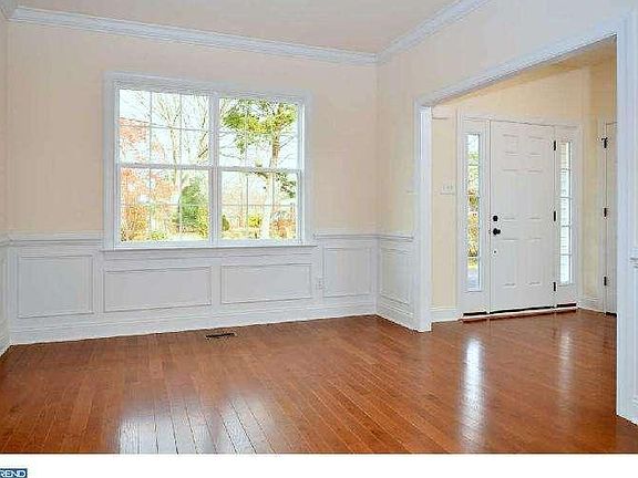 5th image of 20 W Mercer Ave # Lot 2