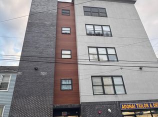 96 16th Ave #304, Paterson, NJ 07501