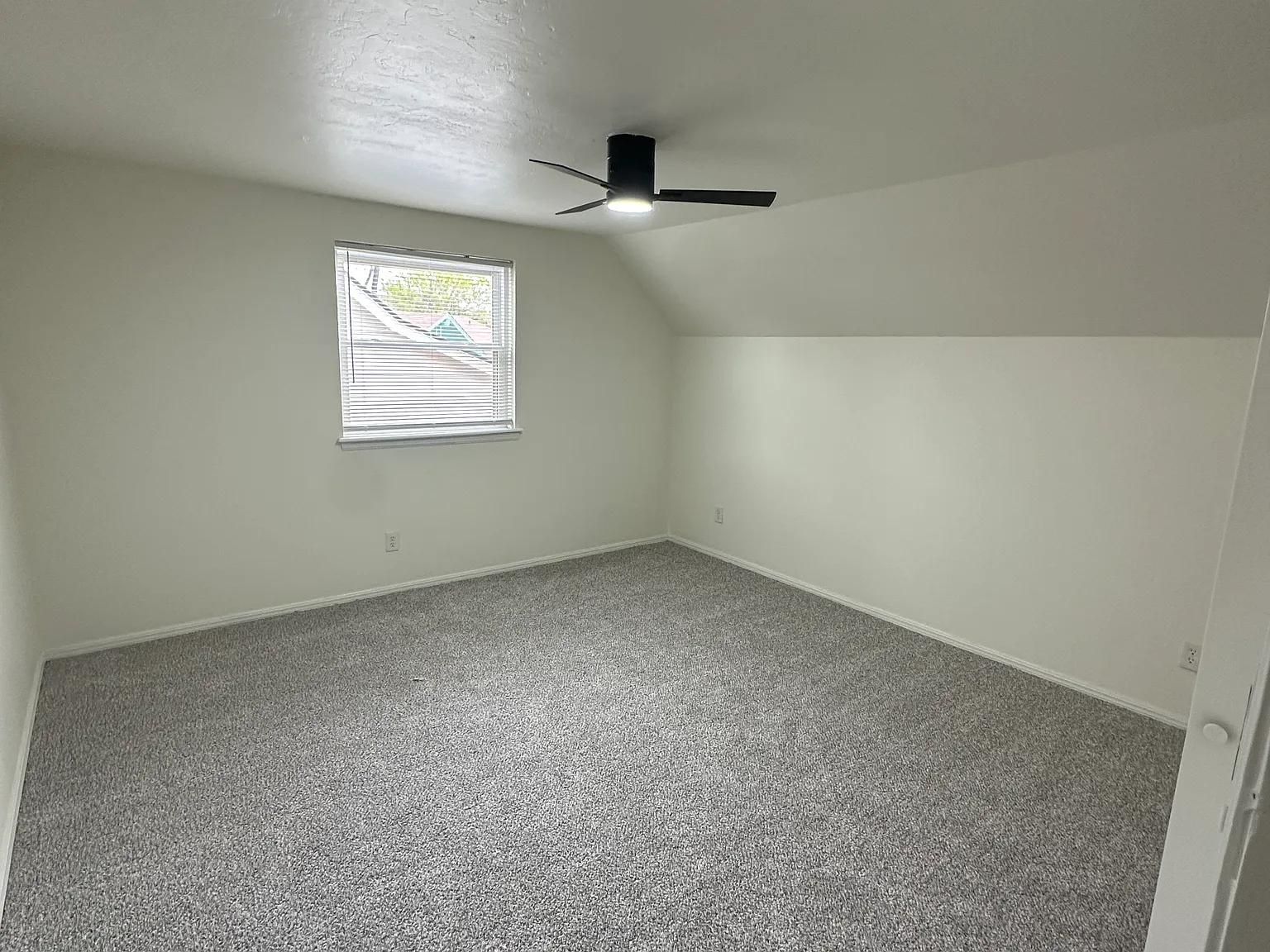 3 bed, 1550 sqft, $1,495 — Photo 4