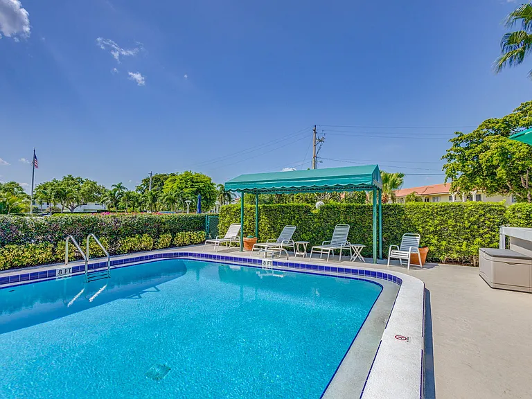 52 Yacht Club Dr #305 — Photo 14