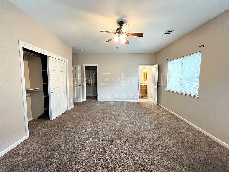 308 Olive Way — Photo 8