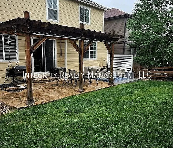 692 Jarvis Dr — Photo 22