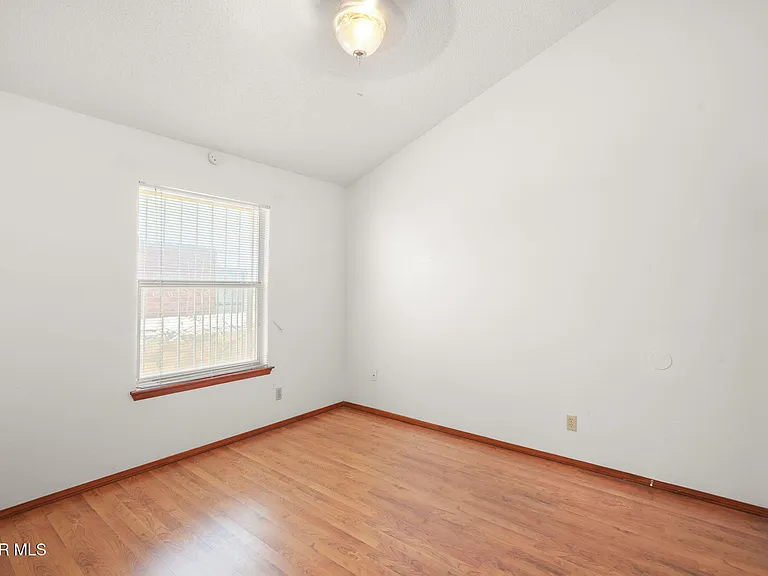 4612 Loma Grande Dr — Photo 14