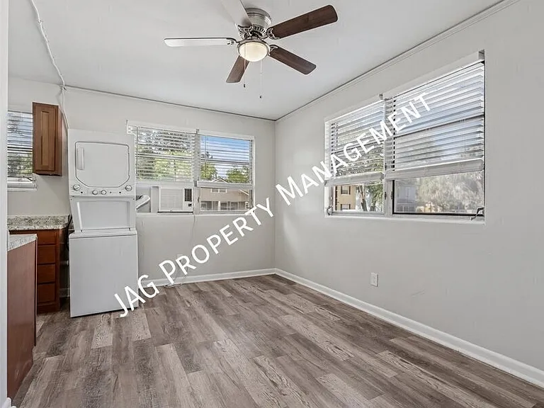 1123 Lasalle St #1 — Photo 5