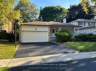 53 Bestview Dr, Toronto, ON M2M2X8