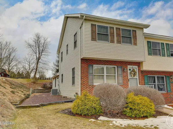 13 Hoover St, Williamsport, PA 17701