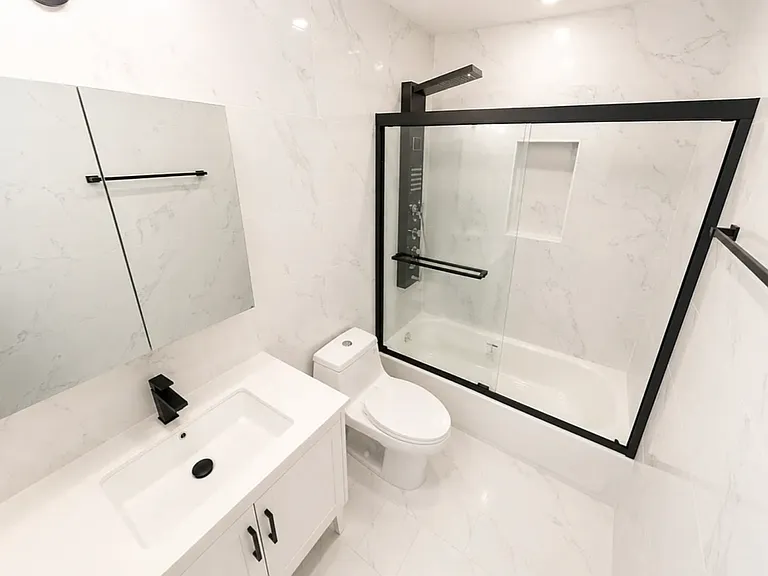 1726 Summerfield St #2L — Photo 5