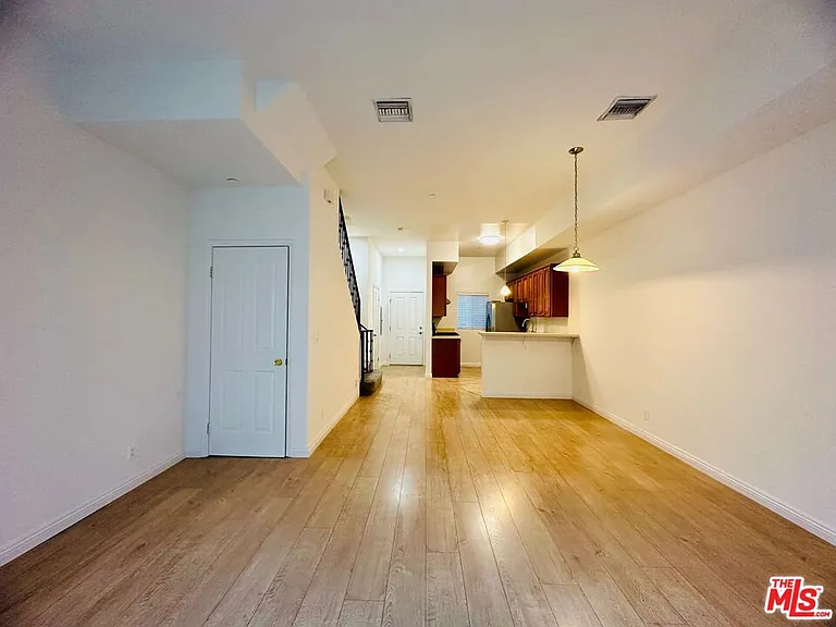 14735 Friar St #110 — Photo 19