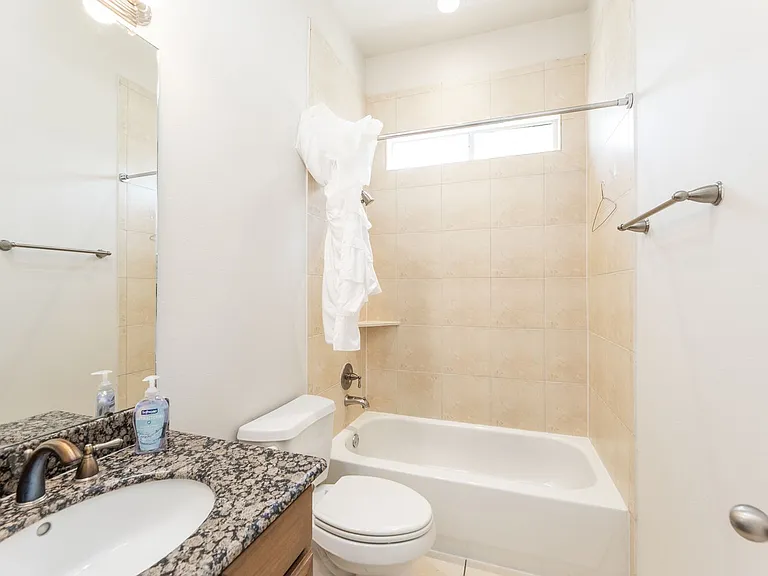 2616 Starboard Point Dr — Photo 25