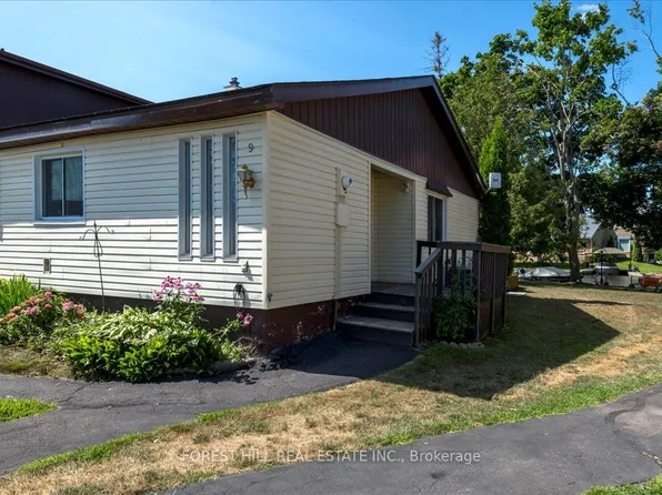 70 Laguna Pkwy #9, Ramara, ON L0K 1B0