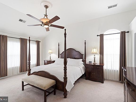 2nd image of 13021 Lashmere Ct