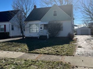 19608 Beverly Ave, Maple Heights, OH