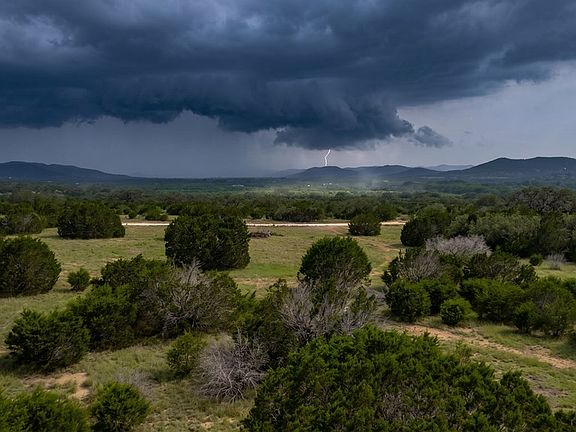 2nd image of 3154 Little Dry Frio Rd