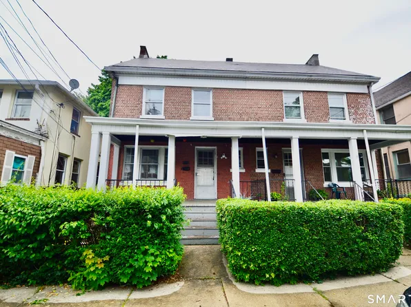 407 East Ave, Bridgeport, CT 06610