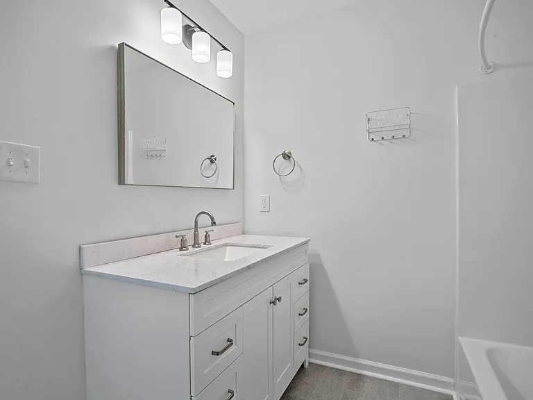 7926 Camden Hollow Rd — Photo 21