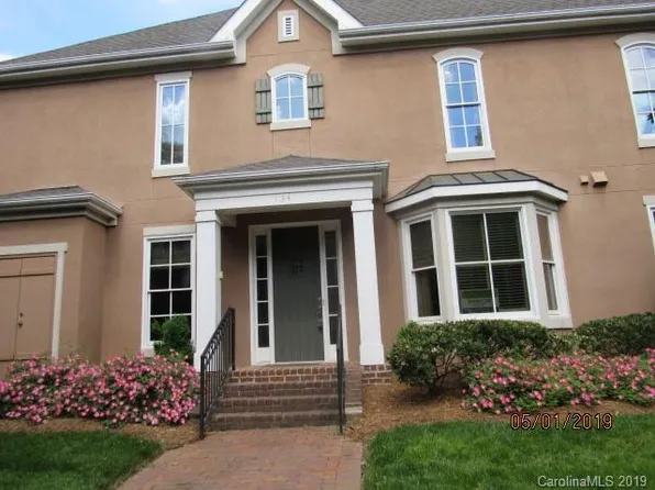 134 Wendover Heights Cres, Charlotte, NC 28211