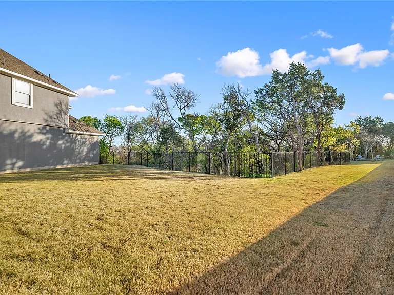 2345 Beebalm St — Photo 36