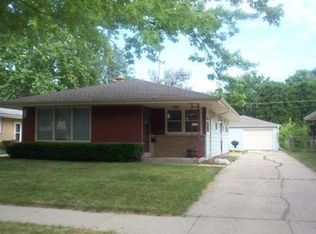 8834 W Palmetto Ave, Milwaukee, WI