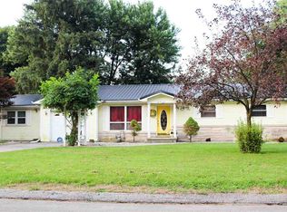 2702 Glad St, Warsaw, IN 46582