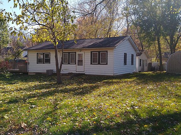 2nd image of 6N766 Goodrich Ave
