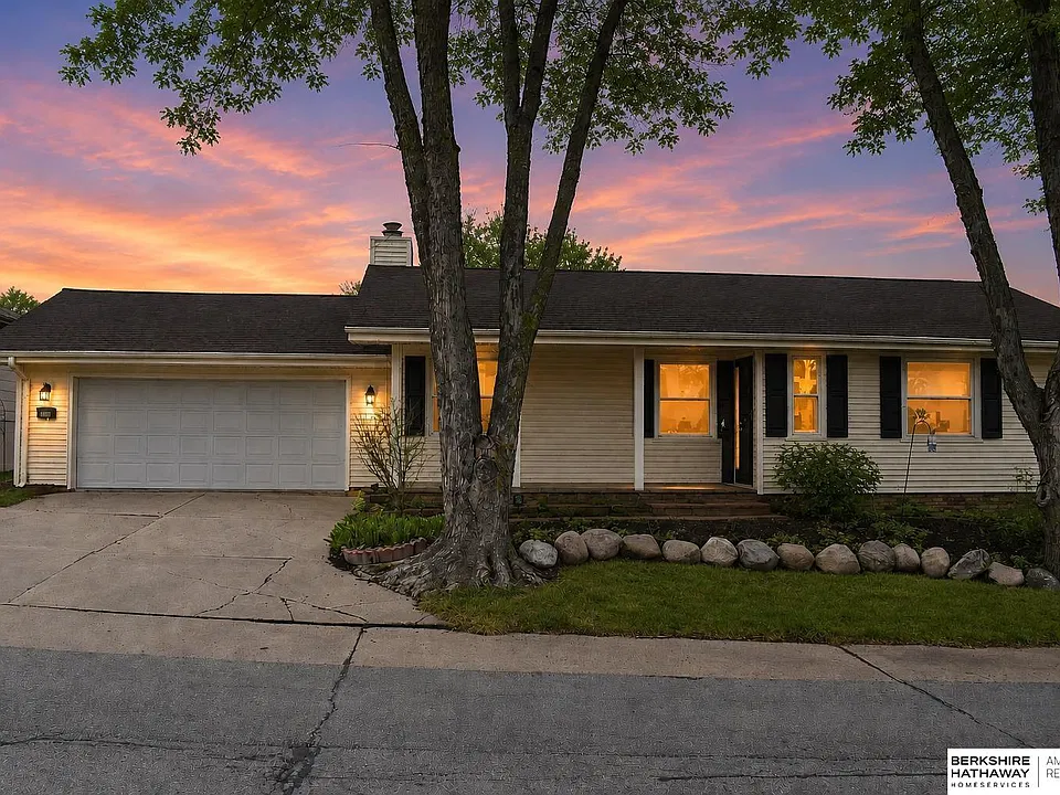16116 Arbor Ct