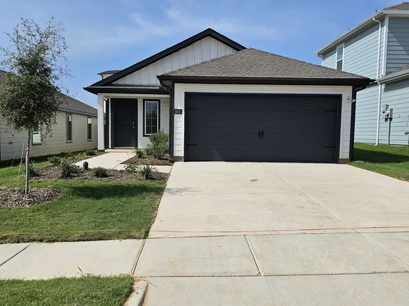 1635 Blaire Dr, Tyler, TX 75704