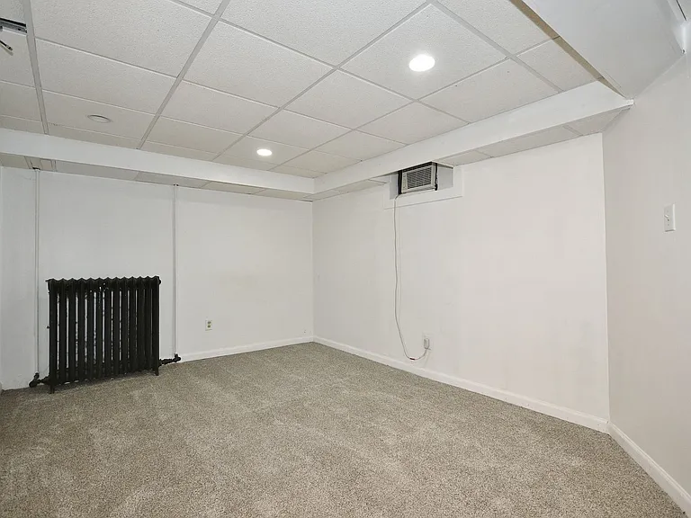2106 West St — Photo 4