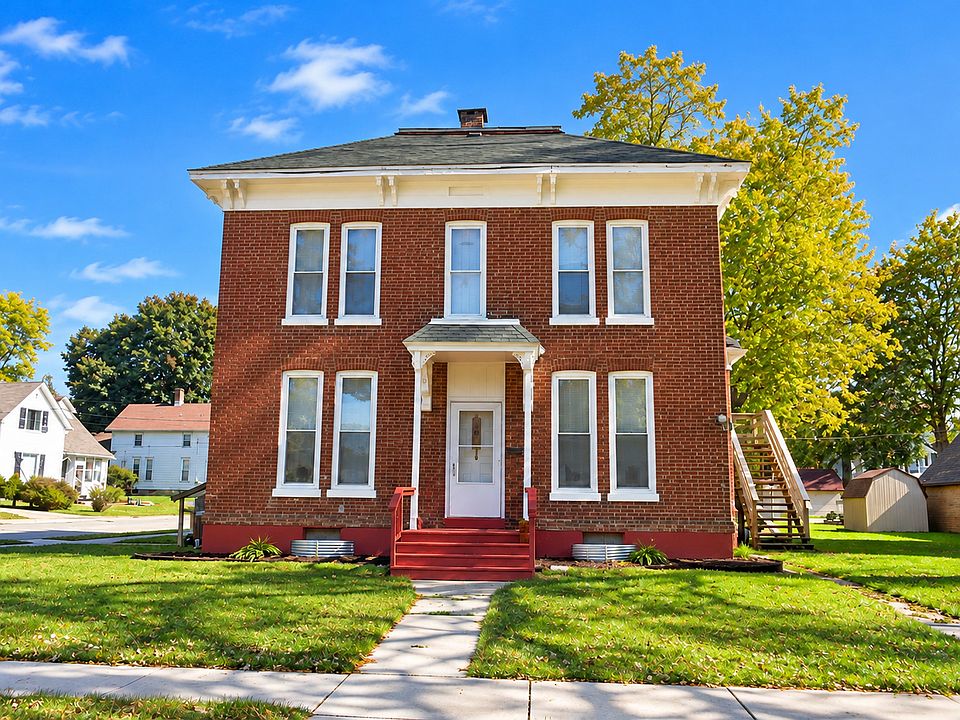 1st image of 712 1st Ave