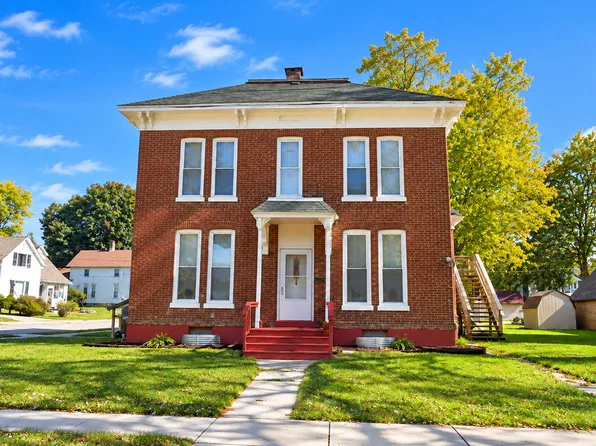 712 1st Ave, Sterling, IL 61081