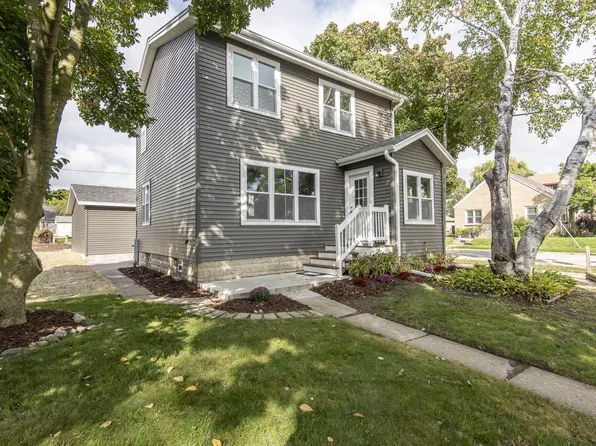 3401 South Whitnall AVENUE, Milwaukee, WI 53207