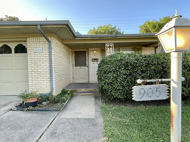905 Cottonwood St — Photo 23