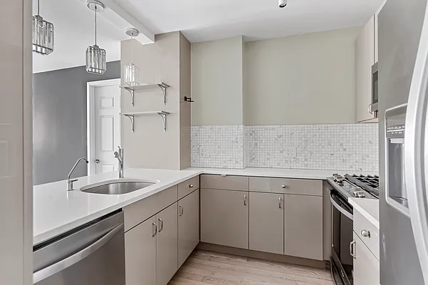 Rented by Compass | media 2