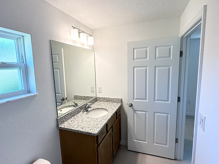 40 Wellham Ln #A — Photo 11