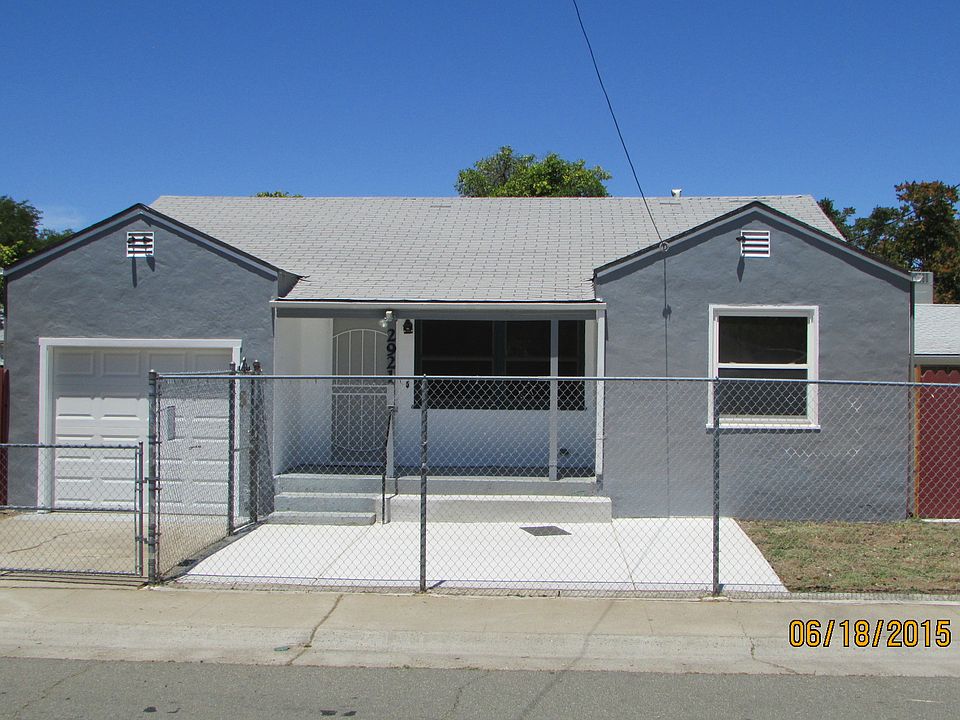 1st image of 2921 Wilmington Ave