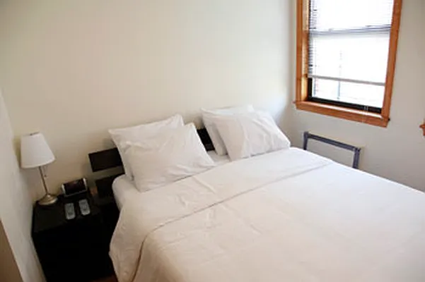 Rented by Easy Rental LLC | media 30