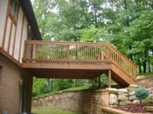 2435 Friar Tuck Rd, Zanesville, OH 43701