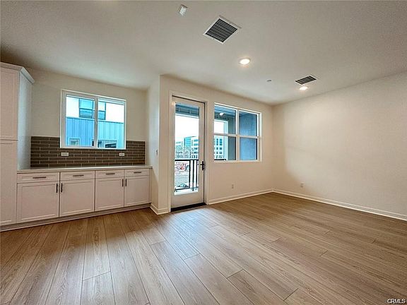 4th image of 4061 E Luna Paseo #28