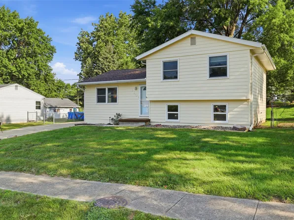 110 Gepke Pkwy, Des Moines, IA 50320