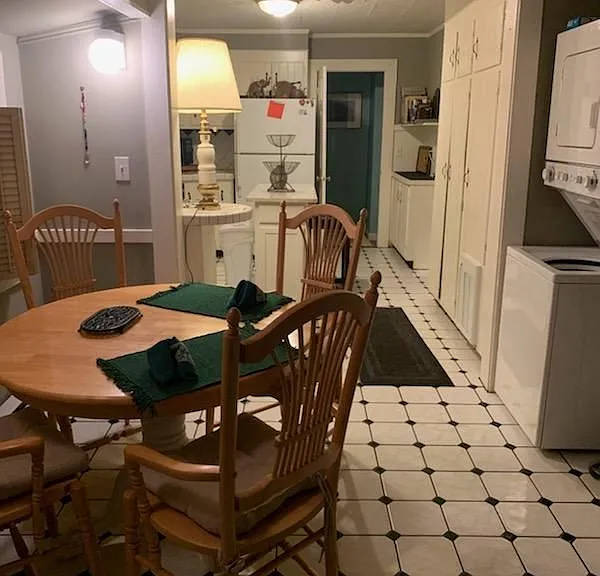 437 N Washington St #1 — Photo 5