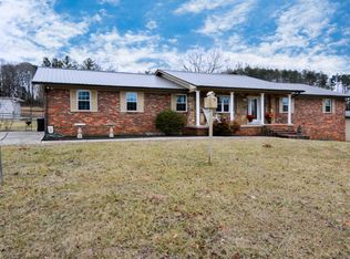 2532 Montvale Rd, Maryville, TN 37803