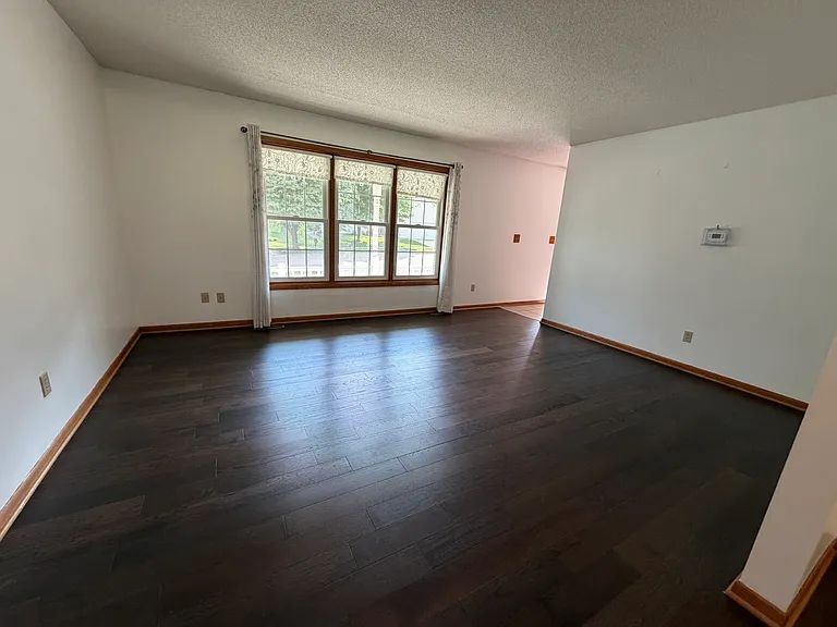 1951 Fox Valley Dr SW — Photo 22