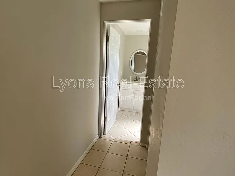 11310 Linda Loma Dr — Photo 7