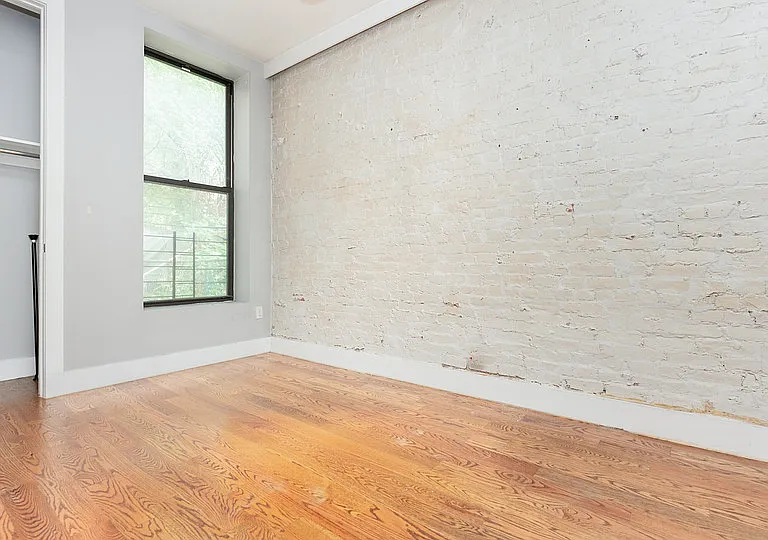 102 Rogers Ave #4 — Photo 11