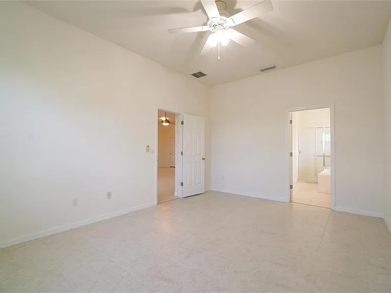 974 Kersfield Cir — Photo 18