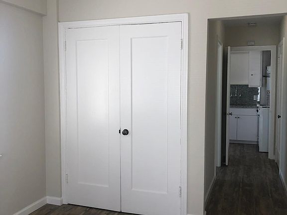 2nd image of 1204 Capuchino Ave APT 4