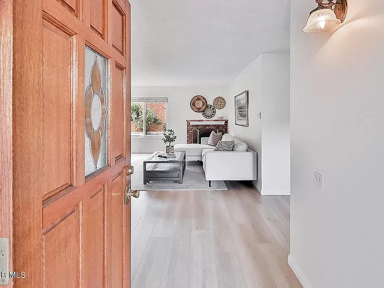 3245 W Felton St — Photo 9