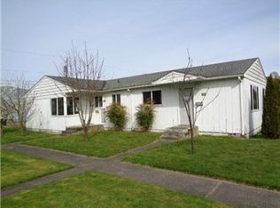 1123 10th Ave, Longview, WA 98632